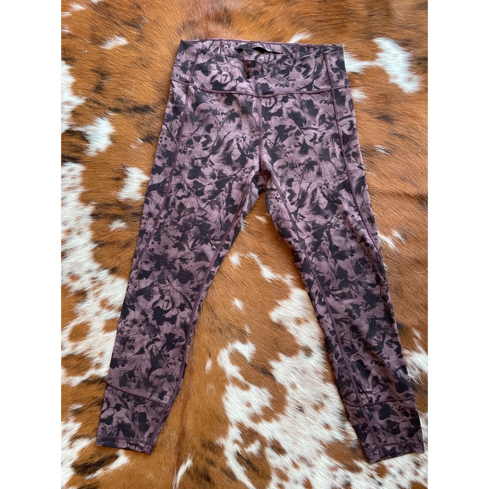 Lululemon In Movement Leggings size 10